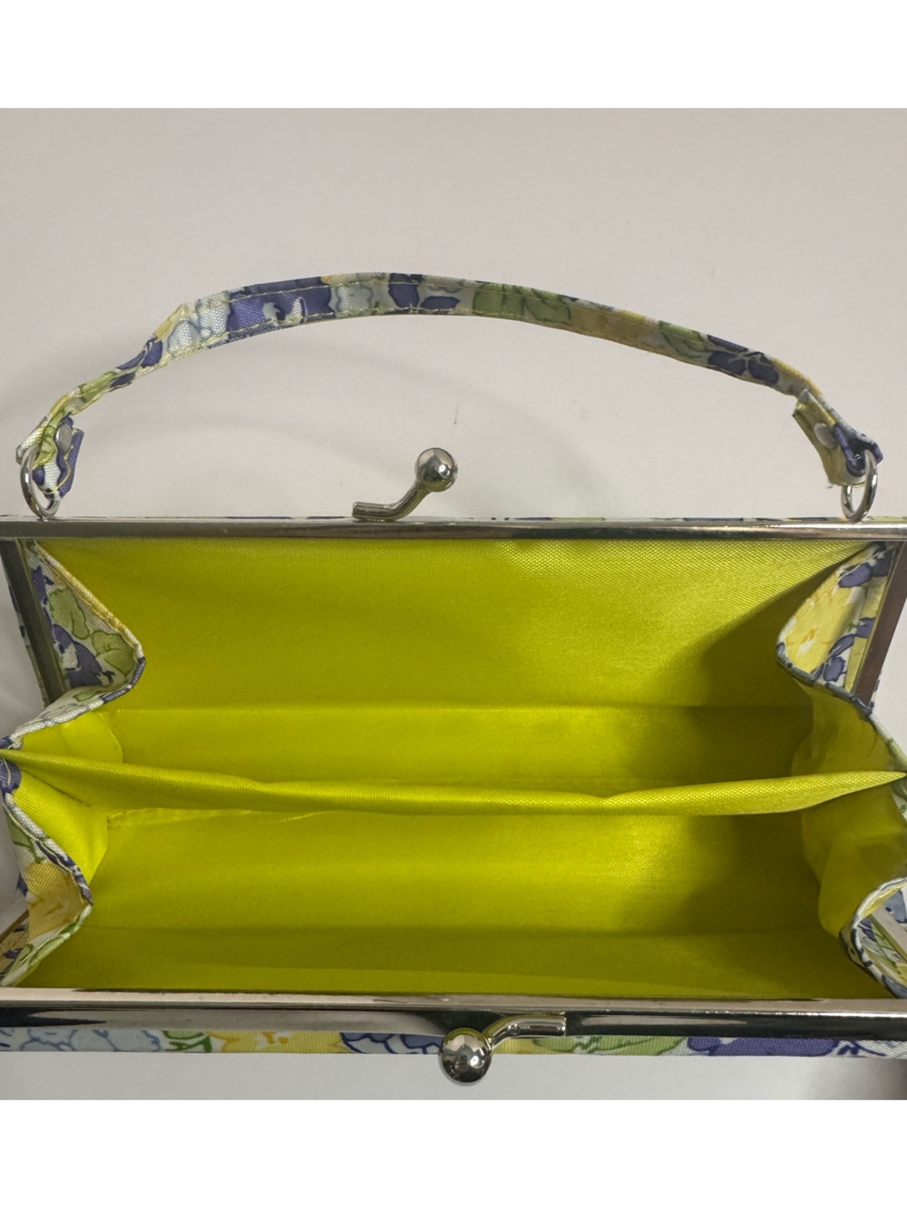 #343 Laura Ashley Vintage Floral Mini Kisslock Satchel - Picture 7 of 13